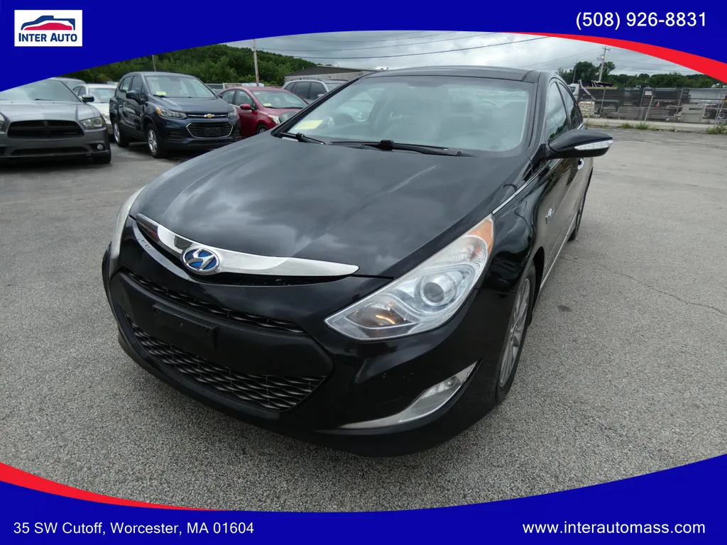 Used 2013 Hyundai Sonata Hybrid Limited Sedan 4D for sale in Plainville, MA  at Interauto | VIN: KMHEC4A48DA066684, image size:1024x768