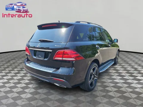 More photos of 2018 Mercedes-Benz GLE 550e 4MATIC Plug-In Hybrid Sport Utility 4D at Interauto, MA