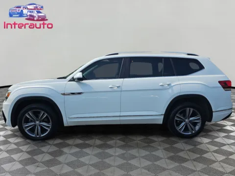 Photos of 2019 Volkswagen Atlas SE R-Line 4Motion w/Tech Pkg Sport Utility 4D for sale in Plainville, MA at Interauto