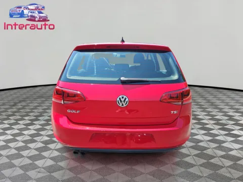 More photos of 2016 Volkswagen Golf TSI S Hatchback Sedan 4D at Interauto, MA