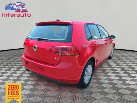 More photos of 2016 Volkswagen Golf TSI S Hatchback Sedan 4D at Interauto, MA