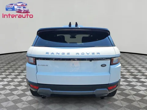 More photos of 2016 Land Rover Range Rover Evoque SE Sport Utility 4D at Interauto, MA