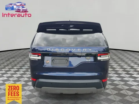 More photos of 2019 Land Rover Discovery SE Sport Utility 4D at Interauto, MA