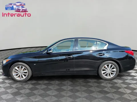 Photos of 2014 INFINITI Q50 3.7 Premium Sedan 4D for sale in Plainville, MA at Interauto