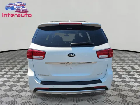 More photos of 2015 Kia Sedona SX Limited Minivan 4D at Interauto, MA