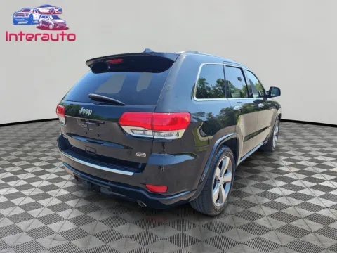 More photos of 2015 Jeep Grand Cherokee Overland Sport Utility 4D at Interauto, MA