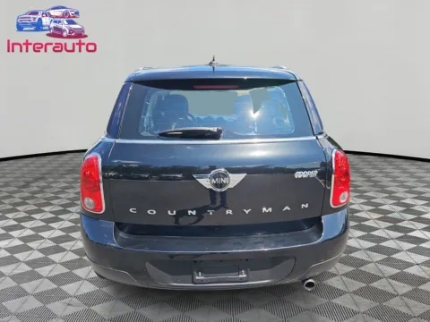 More photos of 2015 MINI Countryman Cooper Hatchback 4D at Interauto, MA