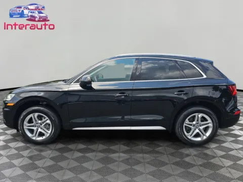 Photos of 2018 Audi Q5 Premium Plus Sport Utility 4D for sale in Plainville, MA at Interauto