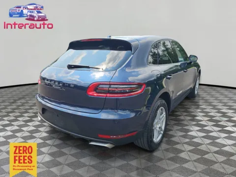 More photos of 2018 Porsche Macan Sport Utility 4D at Interauto, MA