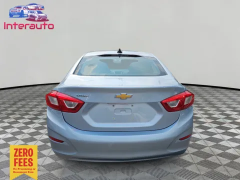 More photos of 2017 Chevrolet Cruze LS Sedan 4D at Interauto, MA
