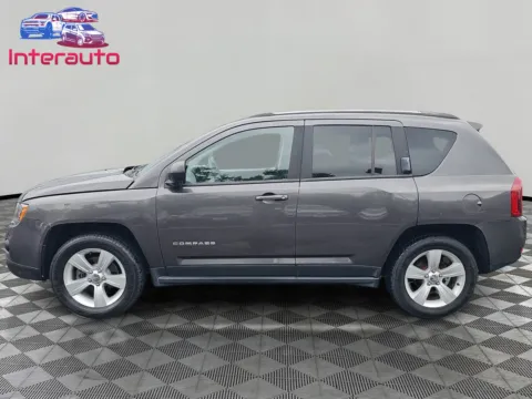 Photos of 2016 Jeep Compass Sport SUV 4D for sale in Plainville, MA at Interauto