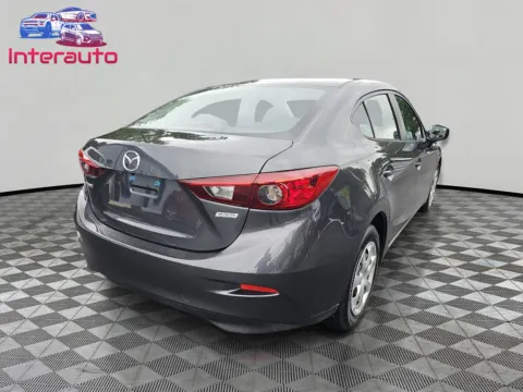 More photos of 2016 MAZDA MAZDA3 i Sport Sedan 4D at Interauto, MA
