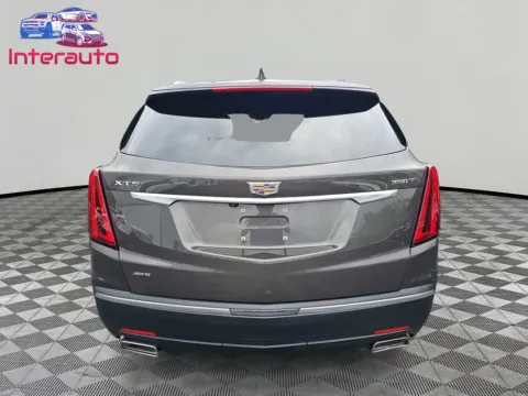 More photos of 2020 Cadillac XT5 Luxury Sport Utility 4D at Interauto, MA