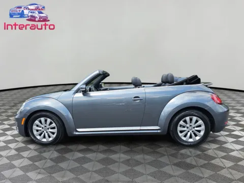 Photos of 2018 Volkswagen Beetle 2.0T SE Convertible 2D for sale in Plainville, MA at Interauto