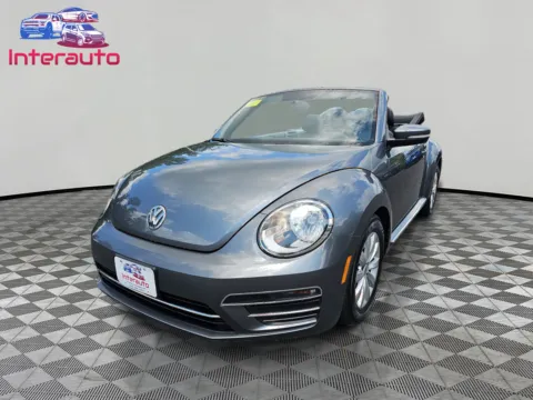 Gray 2018 Volkswagen Beetle 2.0T SE Convertible 2D for sale in Plainville, MA