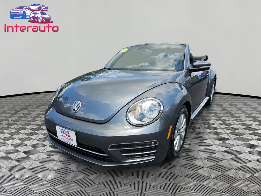 Gray 2018 Volkswagen Beetle 2.0T SE Convertible 2D for sale in Plainville, MA