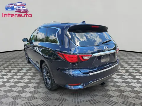 Another view of 2018 INFINITI QX60 3.5 Sport Utility 4D for sale in Plainville, MA at Interauto