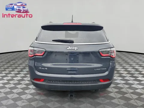 More photos of 2018 Jeep Compass Limited Sport Utility 4D at Interauto, MA