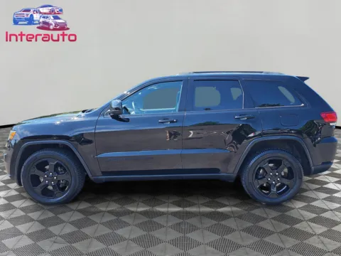 Photos of 2018 Jeep Grand Cherokee Upland Sport Utility 4D for sale in Plainville, MA at Interauto
