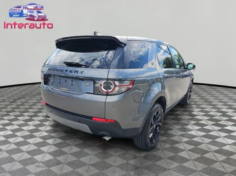 More photos of 2019 Land Rover Discovery Sport HSE Sport Utility 4D at Interauto, MA