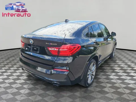 More photos of 2018 BMW X4 M40i Sport Utility 4D at Interauto, MA