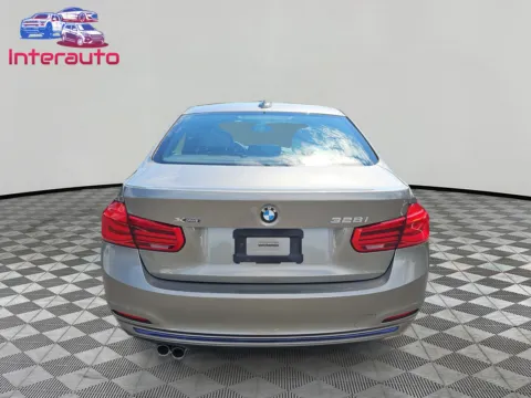 More photos of 2016 BMW 3 Series 328i xDrive Sedan 4D at Interauto, MA