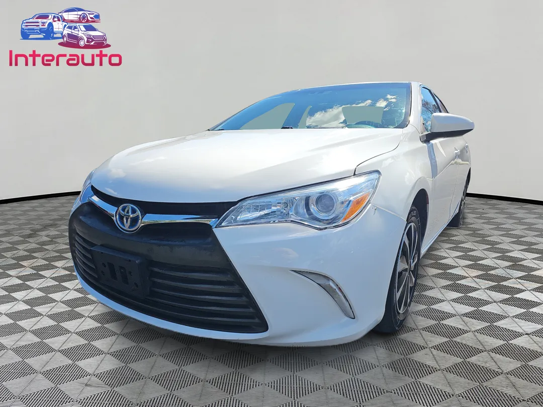 White 2015 Toyota Camry Hybrid LE Sedan 4D for sale in Plainville, MA