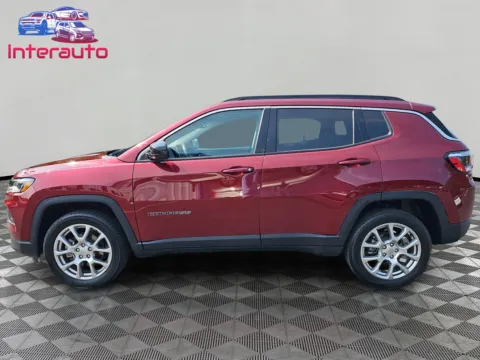 Photos of 2022 Jeep Compass Latitude Lux Sport Utility 4D for sale in Plainville, MA at Interauto