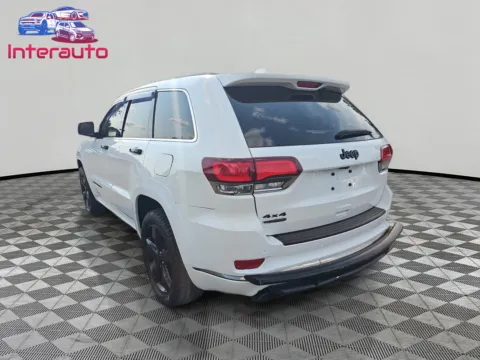 Another view of 2016 Jeep Grand Cherokee High Altitude Sport Utility 4D for sale in Plainville, MA at Interauto