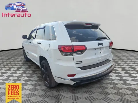 Another view of 2016 Jeep Grand Cherokee High Altitude Sport Utility 4D for sale in Plainville, MA at Interauto
