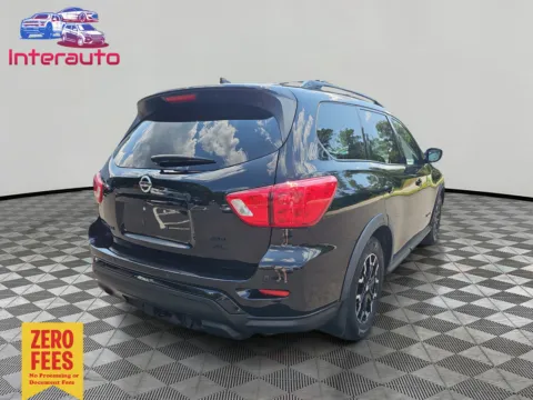 More photos of 2020 Nissan Pathfinder SL Sport Utility 4D at Interauto, MA