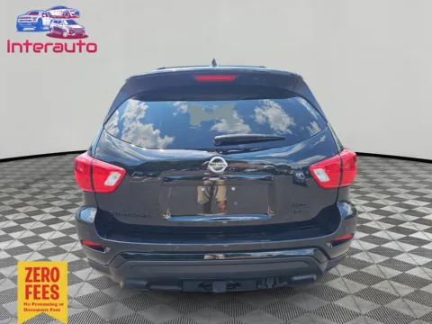 More photos of 2020 Nissan Pathfinder SL Sport Utility 4D at Interauto, MA