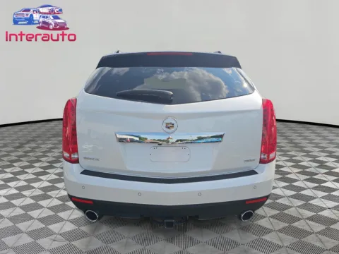 More photos of 2016 Cadillac SRX Luxury Collection Sport Utility 4D at Interauto, MA