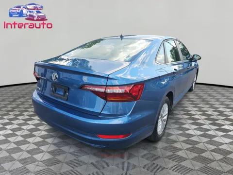 More photos of 2019 Volkswagen Jetta 1.4T S Sedan 4D at Interauto, MA