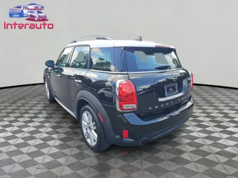 Another view of 2020 MINI Countryman Cooper Hatchback 4D for sale in Plainville, MA at Interauto