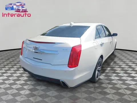 More photos of 2018 Cadillac CTS 3.6 Luxury Sedan 4D at Interauto, MA