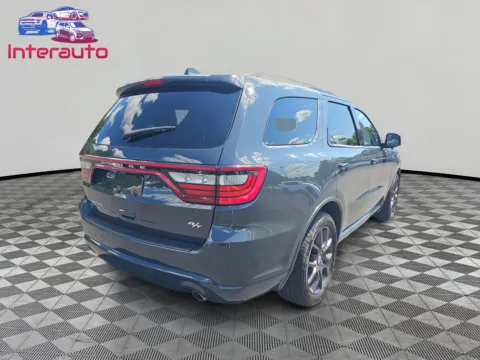 More photos of 2017 Dodge Durango R/T Sport Utility 4D at Interauto, MA