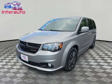 Silver 2015 Dodge Grand Caravan Passenger SXT Plus Minivan 4D for sale in Plainville, MA