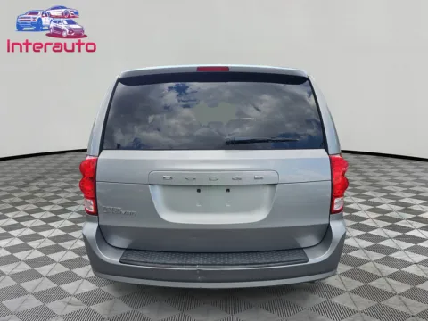 More photos of 2015 Dodge Grand Caravan Passenger SXT Plus Minivan 4D at Interauto, MA