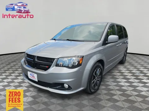 Silver 2015 Dodge Grand Caravan Passenger SXT Plus Minivan 4D for sale in Plainville, MA