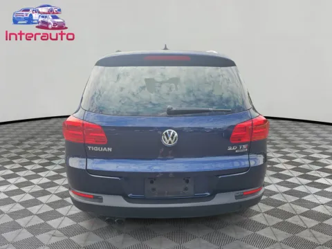 More photos of 2014 Volkswagen Tiguan 2.0T SEL 4Motion Sport Utility 4D at Interauto, MA
