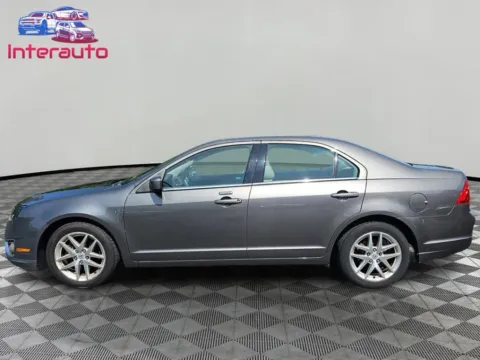 Photos of 2011 Ford Fusion SEL Sedan 4D for sale in Plainville, MA at Interauto