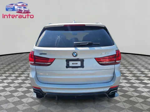 More photos of 2016 BMW X5 xDrive40e Sport Utility 4D at Interauto, MA