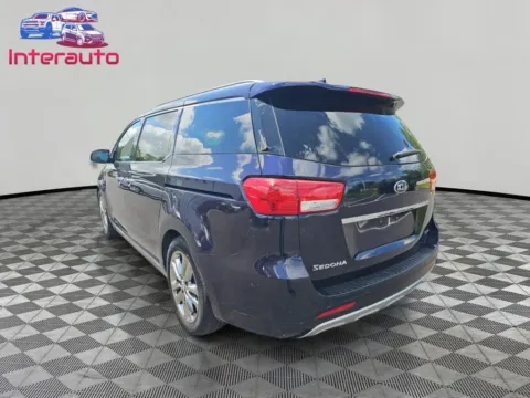 Another view of 2018 Kia Sedona SX Limited Minivan 4D for sale in Plainville, MA at Interauto