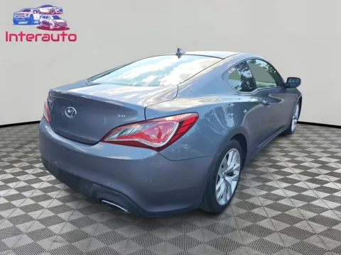 More photos of 2015 Hyundai Genesis Coupe 3.8 Coupe 2D at Interauto, MA