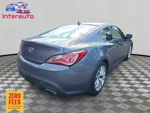 More photos of 2015 Hyundai Genesis Coupe 3.8 Coupe 2D at Interauto, MA