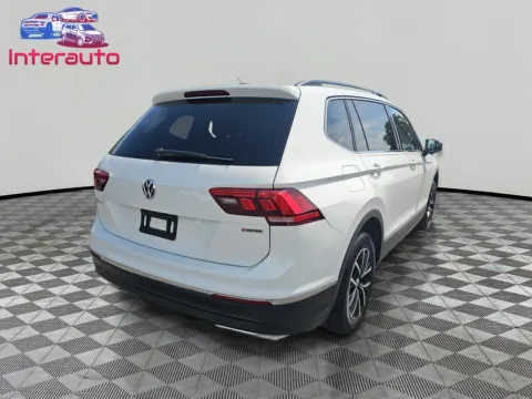 More photos of 2021 Volkswagen Tiguan SE 4MOTION Sport Utility 4D at Interauto, MA