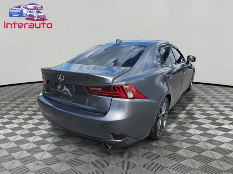 More photos of 2016 Lexus IS 300 Sedan 4D at Interauto, MA