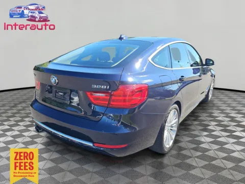 More photos of 2015 BMW 3 Series 328i Gran Turismo xDrive Sedan 4D at Interauto, MA