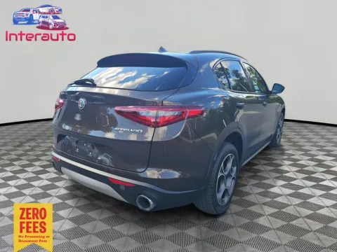 More photos of 2018 Alfa Romeo Stelvio Sport SUV 4D at Interauto, MA